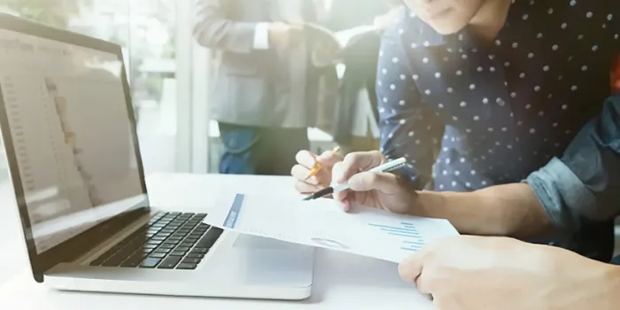 Closing Skills Gaps – with Interim Support, Process Optimisation and Upskilling