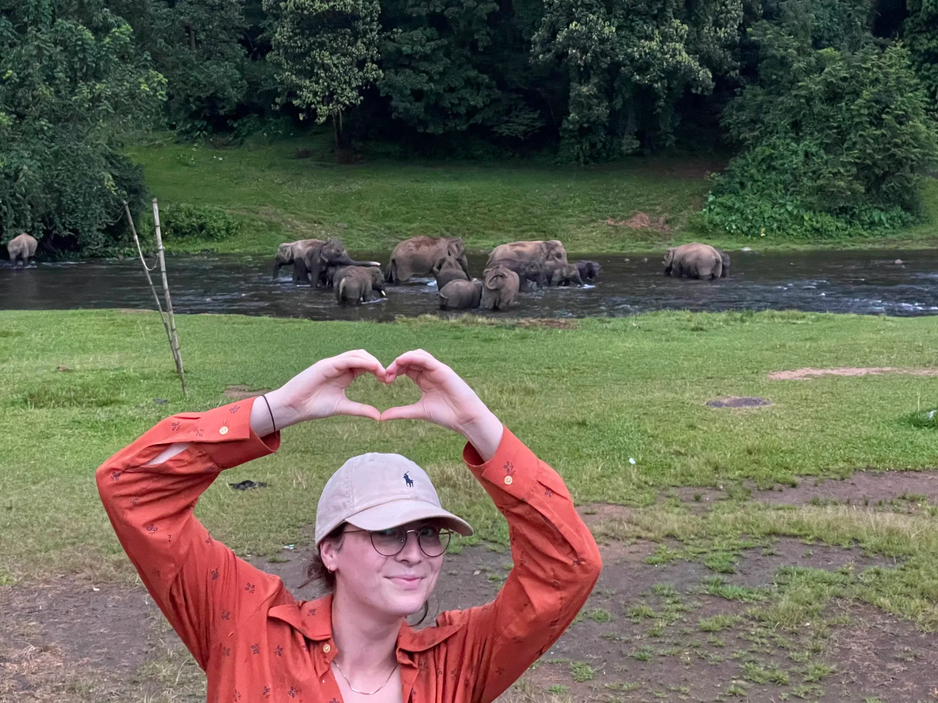 Chiara hat sich ihren Traum von einer Reise durch Asien erfüllt. In diesem Erfahrungsbericht erfährst du, wie sie ihre Workation erfolgreich organisiert hat.